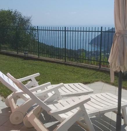 Appartamento Terrazza Vista Mare Mozzafiato Moneglia Bagian luar foto
